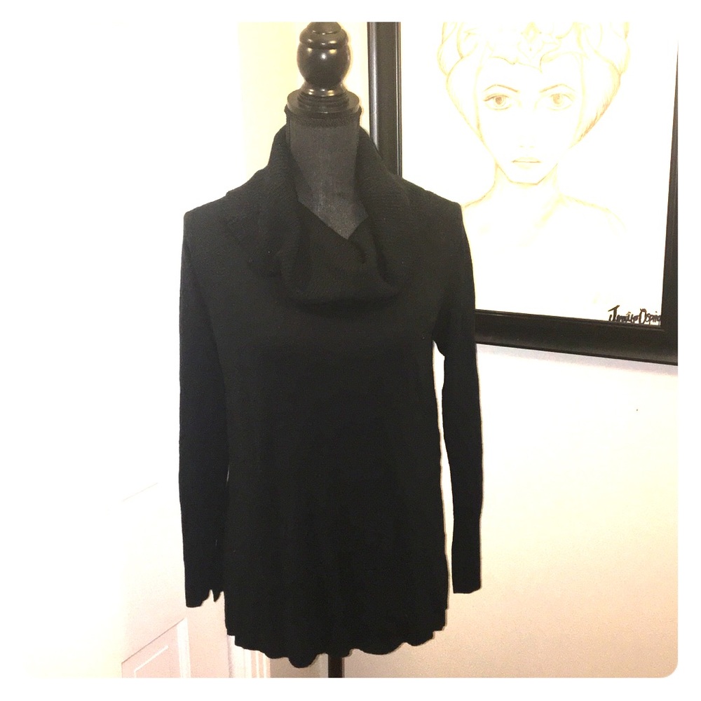 Black cowl neck along sleeve sweater